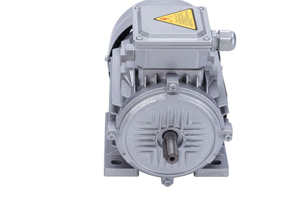 電機(jī)斷軸因什么而造成？